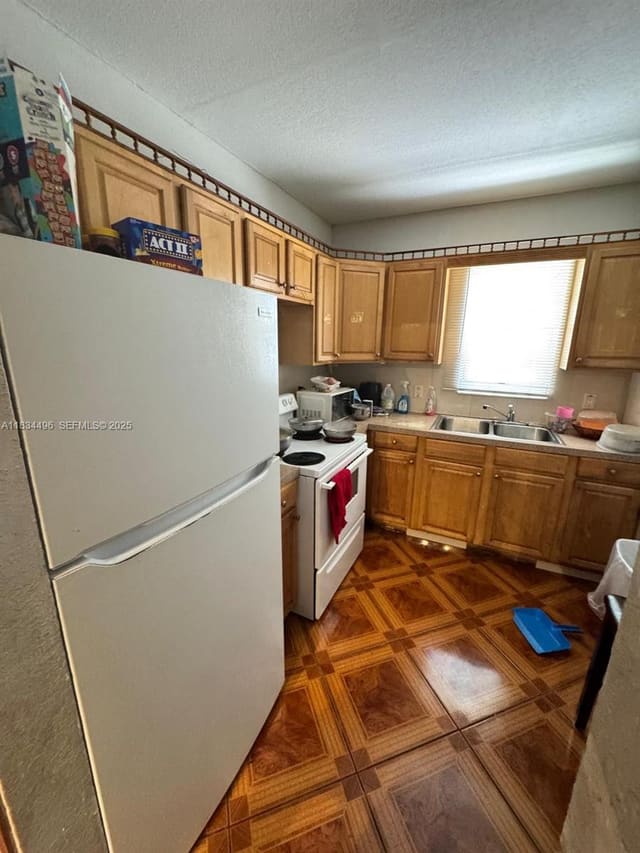 4160 NW 21st Street 115E, sold in Calypso Cay Condo, Lauderhill, FL