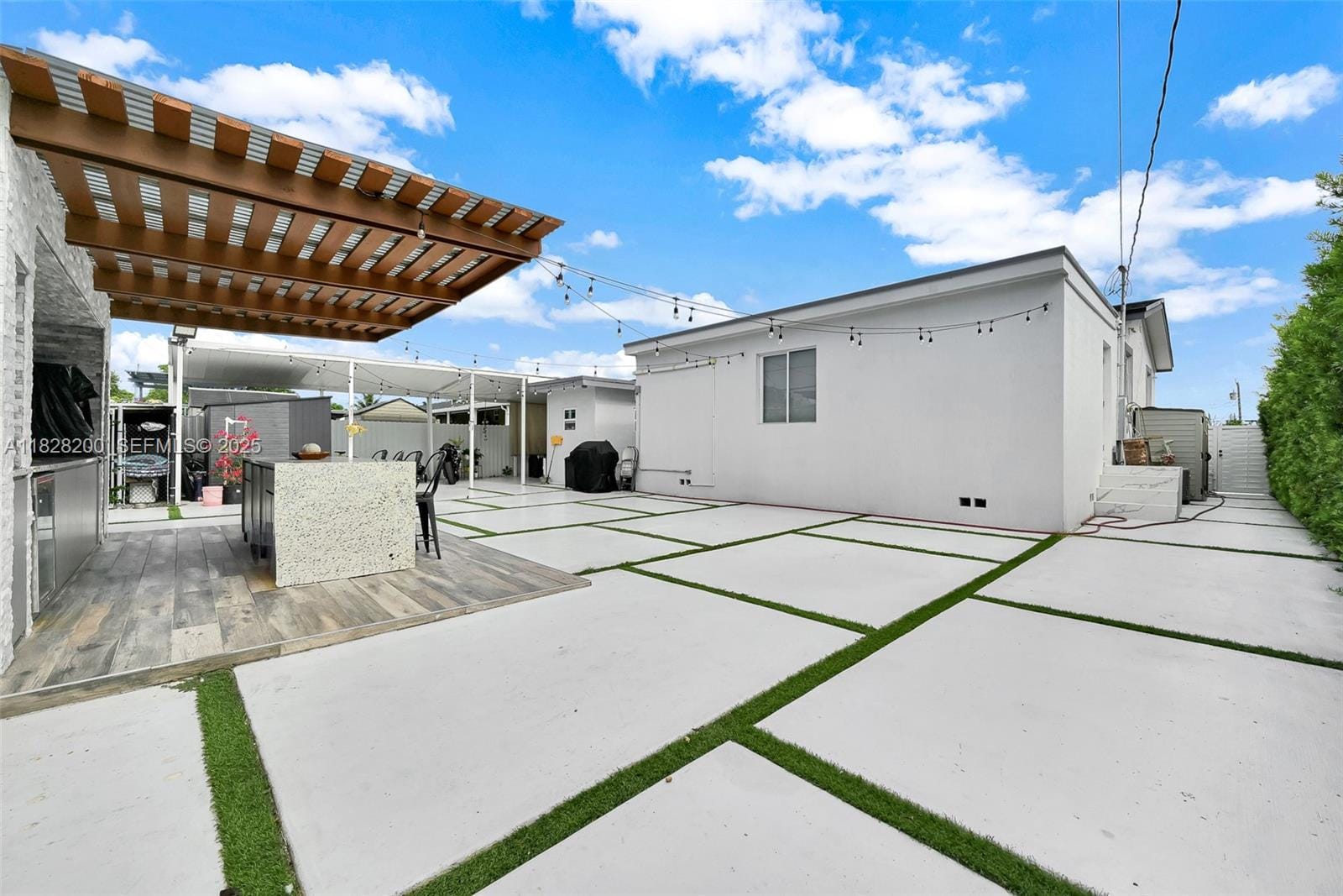 40 W 63rd Street, Hialeah, FL 33012 photo 20