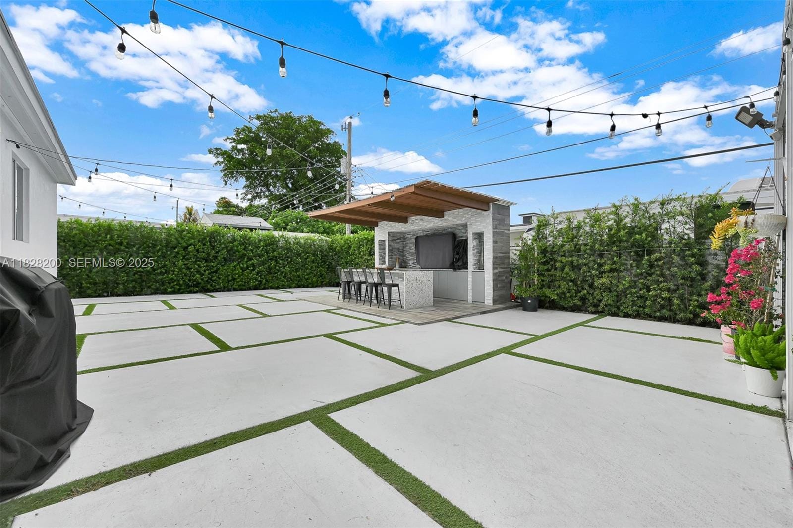 40 W 63rd Street, Hialeah, FL 33012 photo 25