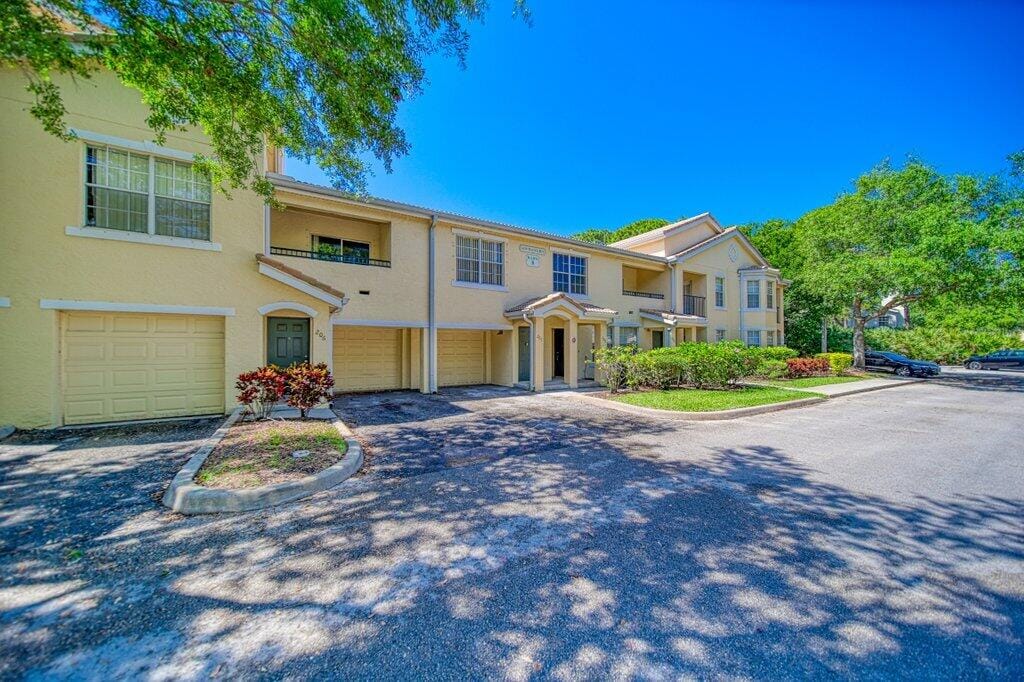 114 SW Peacock Boulevard 8-205, Port St. Lucie, FL 34986