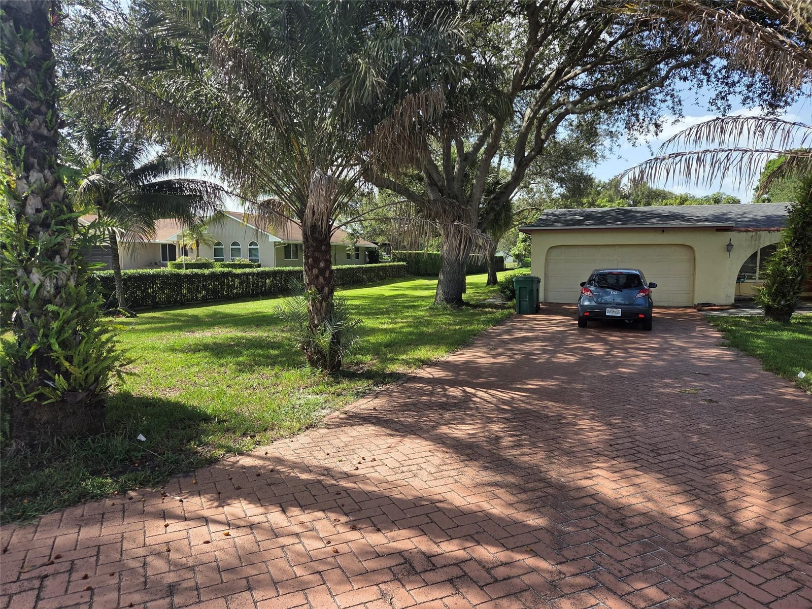 14631 SW 21st Street — photo 2