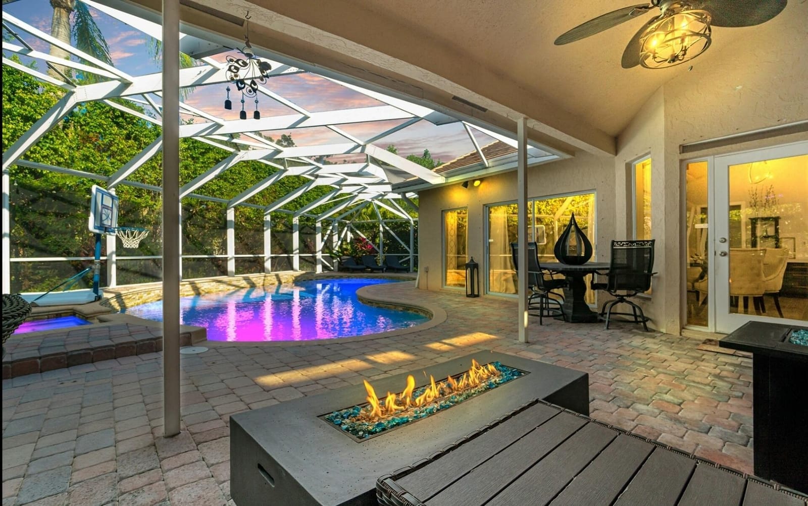 15835 Meadow Wood Drive — photo 8