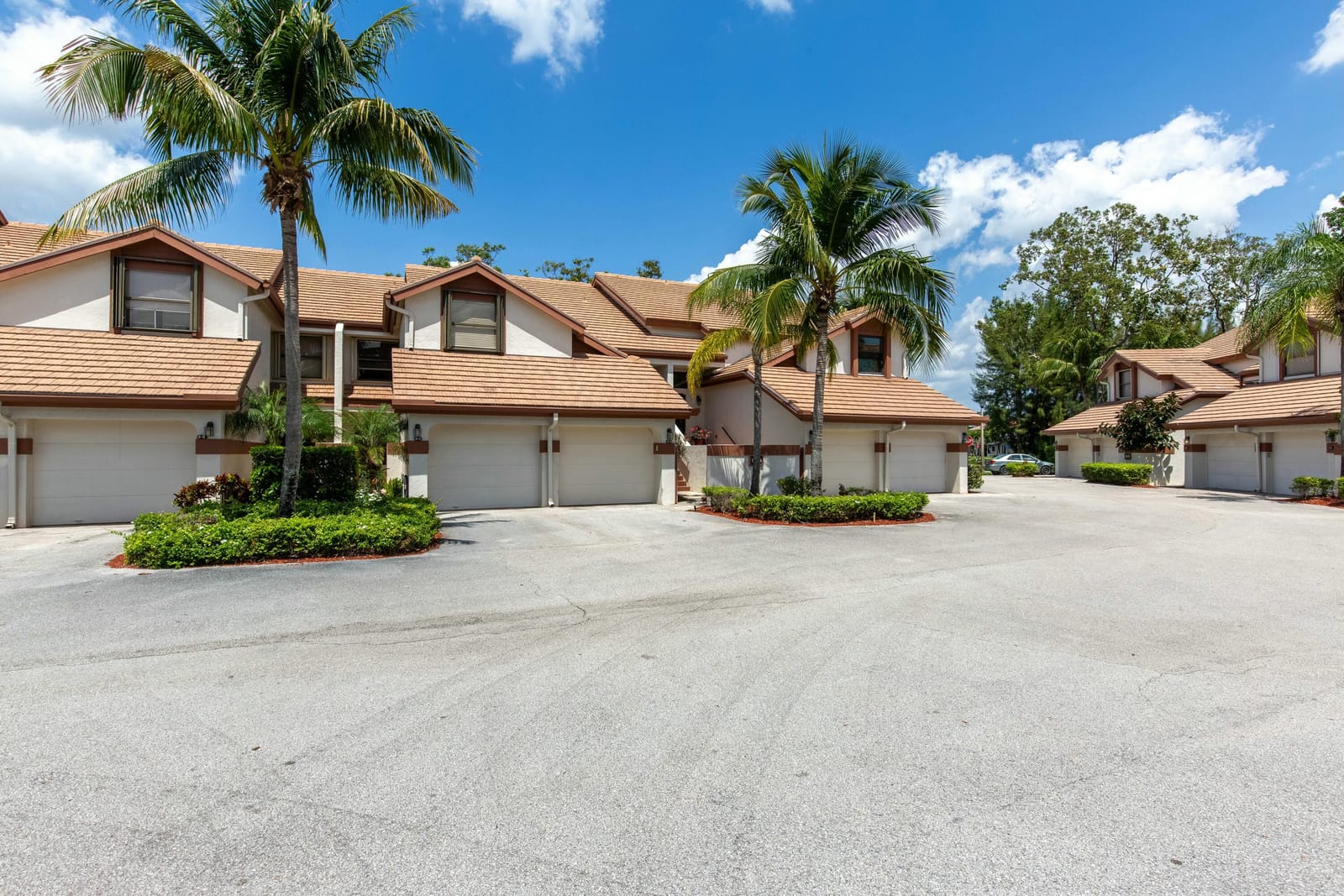 12644 Shoreline Drive 8c, Wellington, FL 33414 photo 2