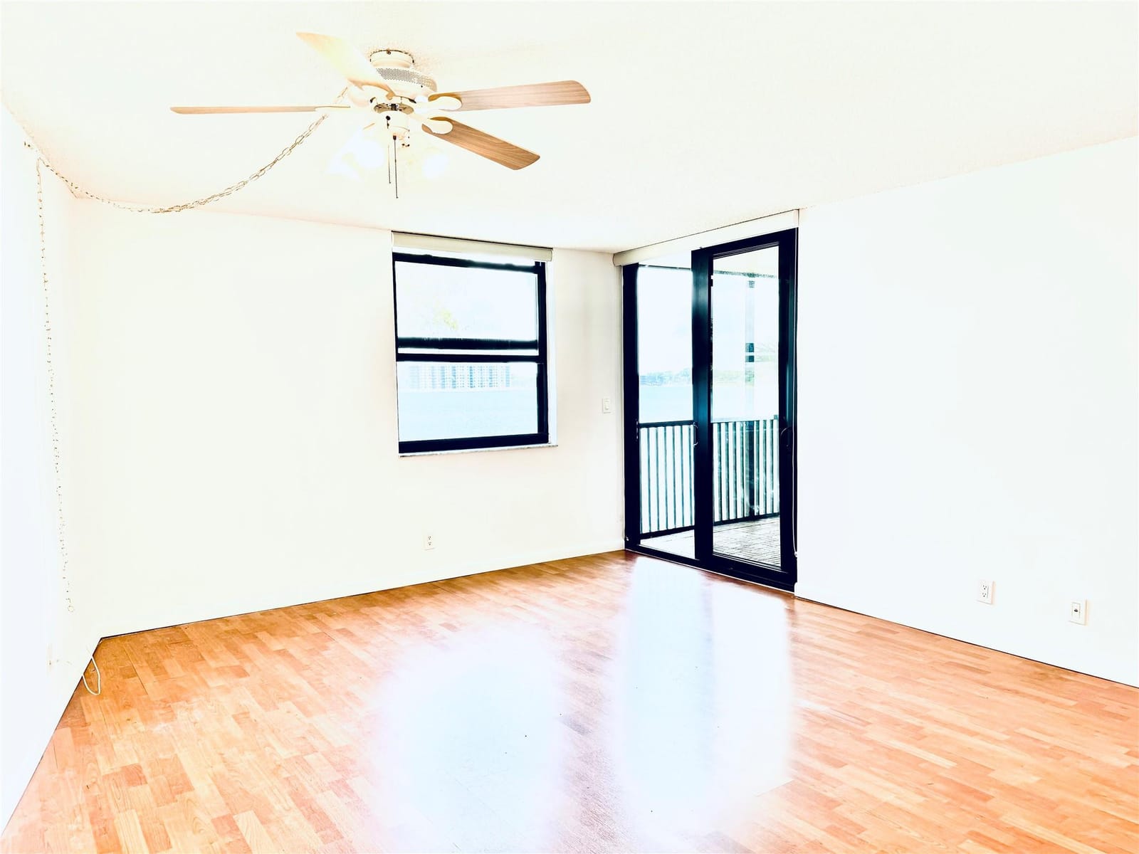 117 Lake Emerald Drive 205, Oakland Park, FL 33309 photo 14