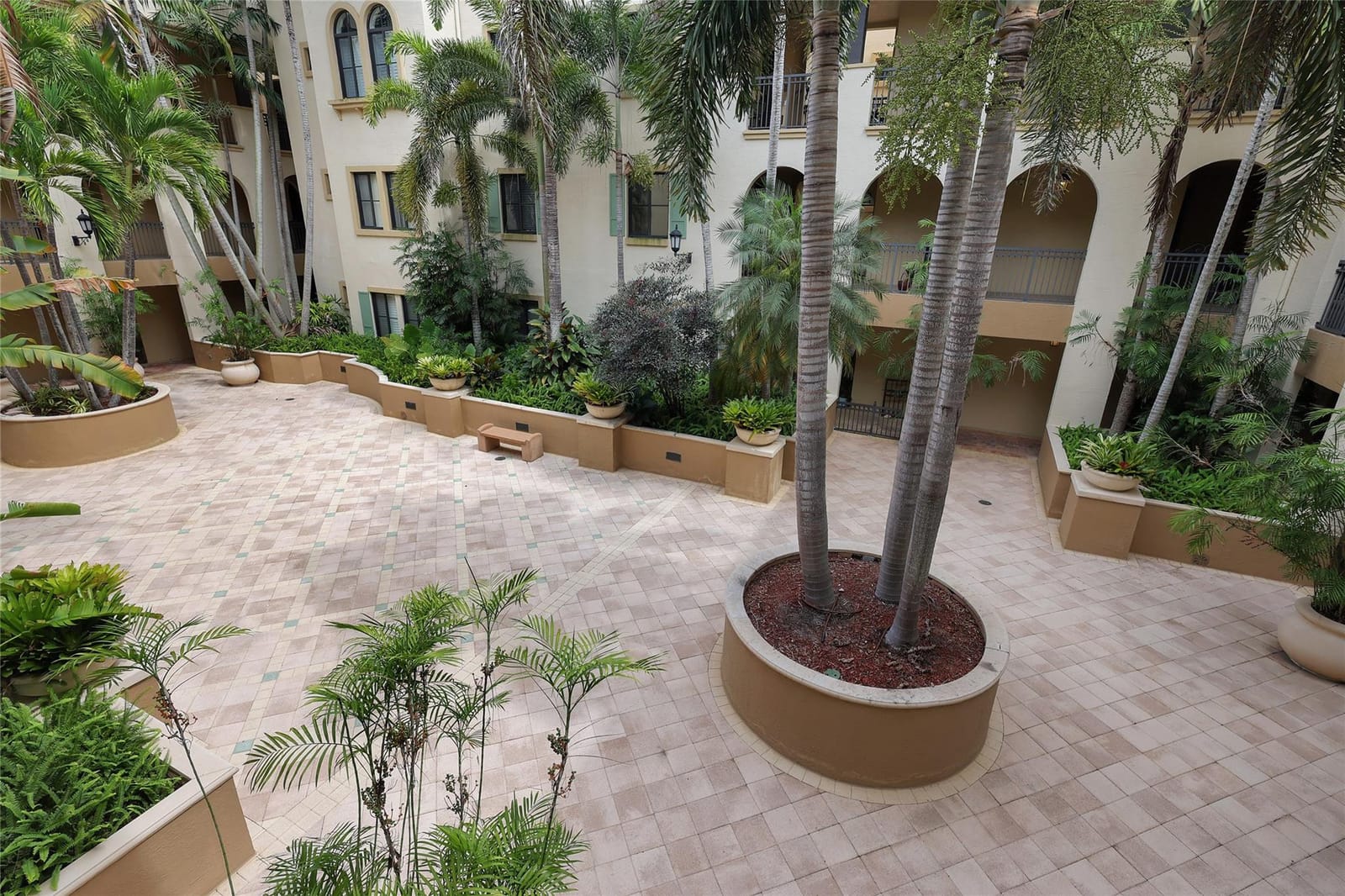 2900 NW 125th Avenue 326, Sunrise, FL 33323 photo 24