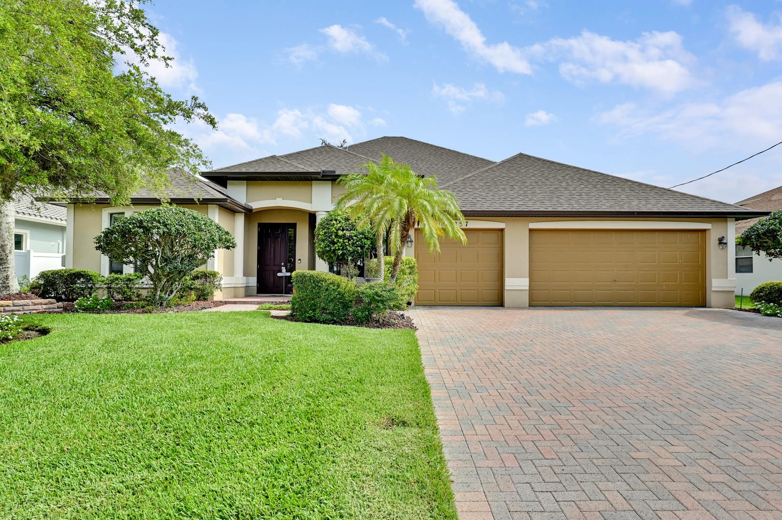 5857 NW Leghorn Avenue, Port St. Lucie, FL 34986
