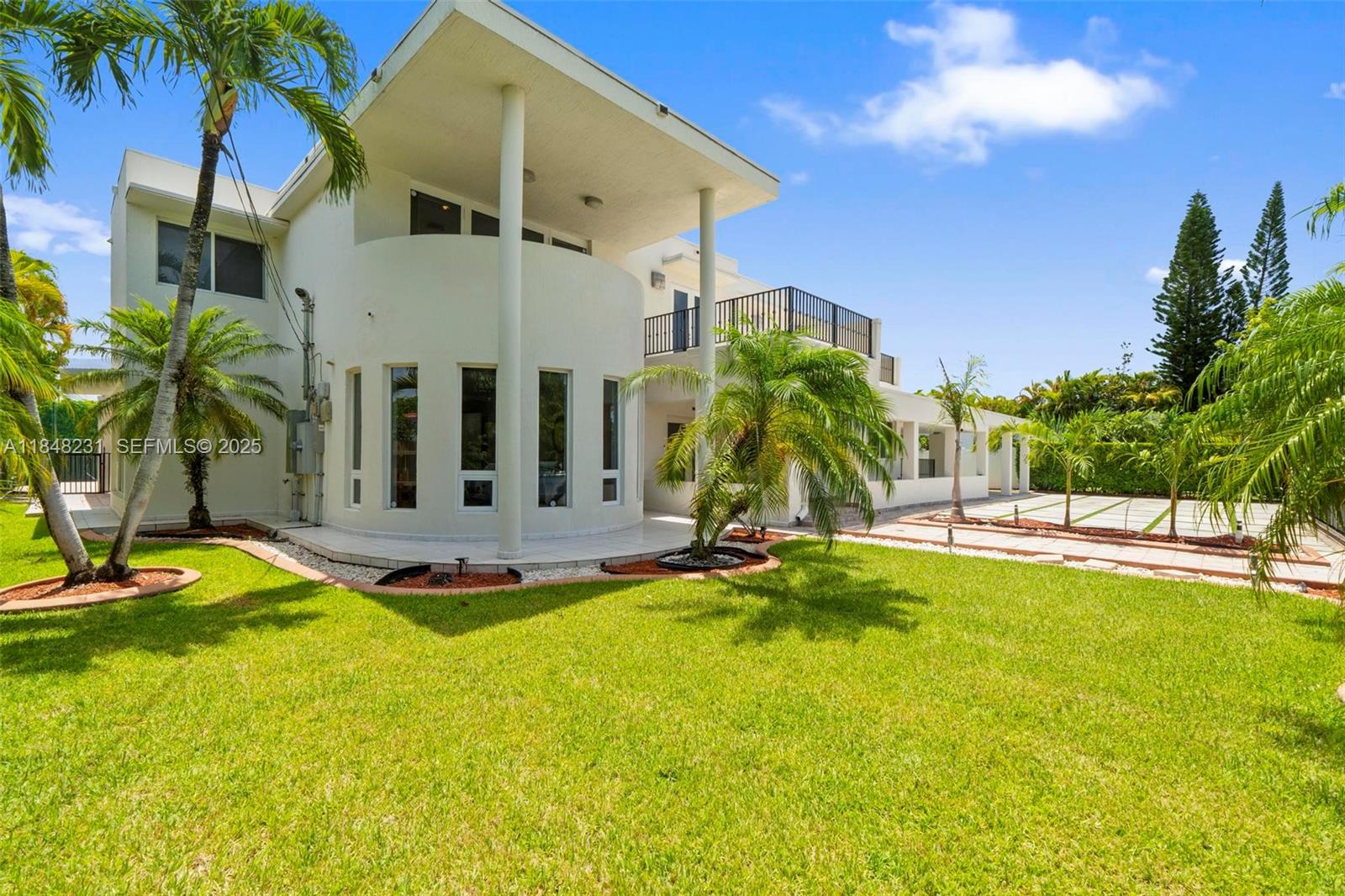 5045 SW 67th Avenue, South Miami, FL 33155, South Miami