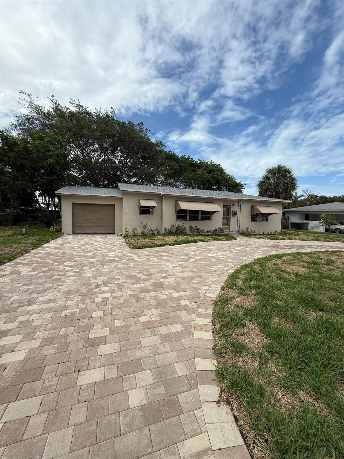 237 E Ilex Drive — photo 3