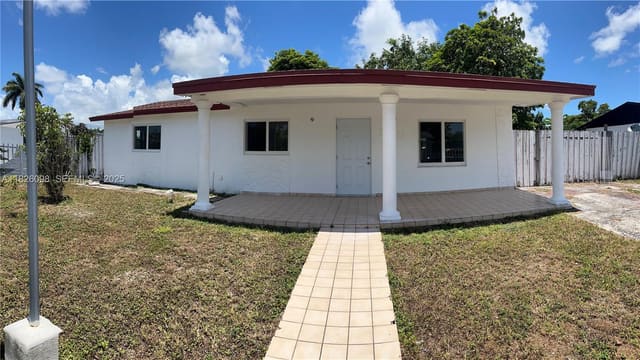 15311 SW 305th Street, sold in 21st Century Homes 3rd Se, Homestead, FL
