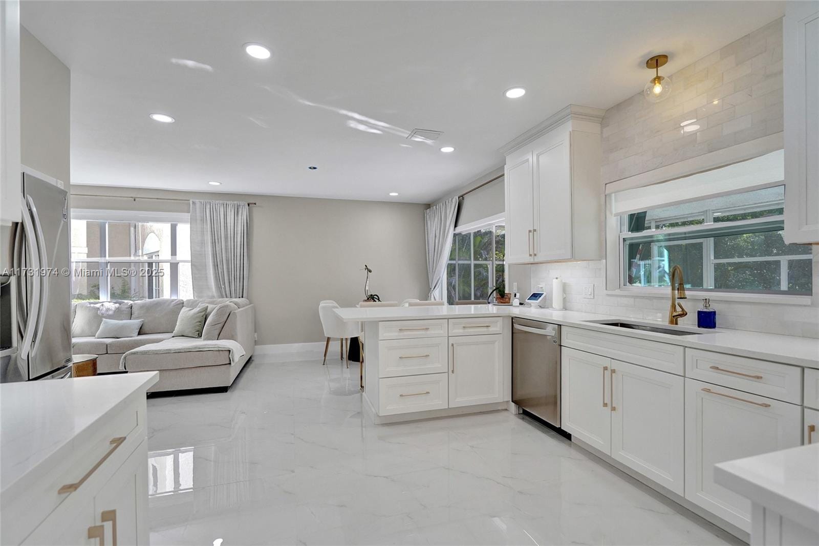 7698 Hibiscus Lane, Coral Springs, FL 33065 photo 20