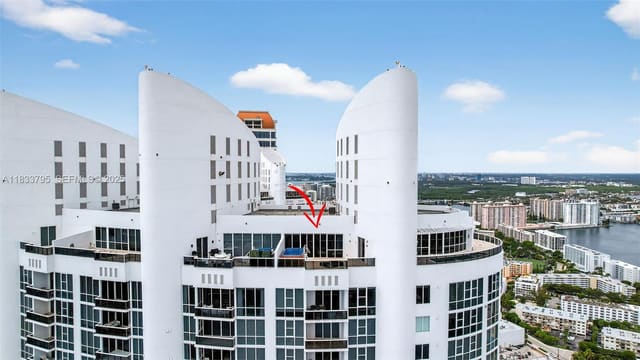 18201 Collins Avenue TS2 & TS3, Sunny Isles Beach, FL 33160