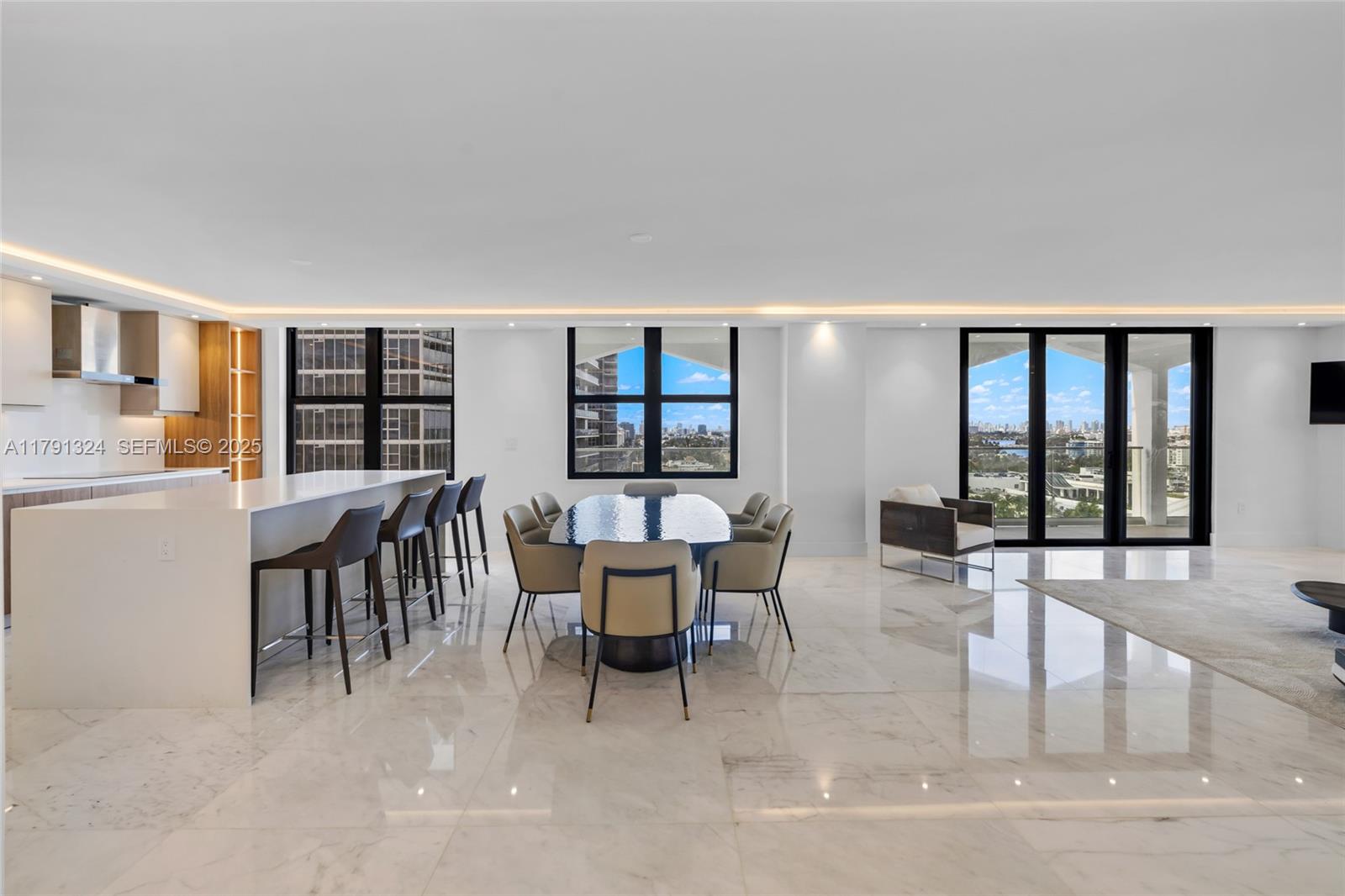 9801 Collins Avenue 17R, Bal Harbour, FL 33154, Bal Harbour