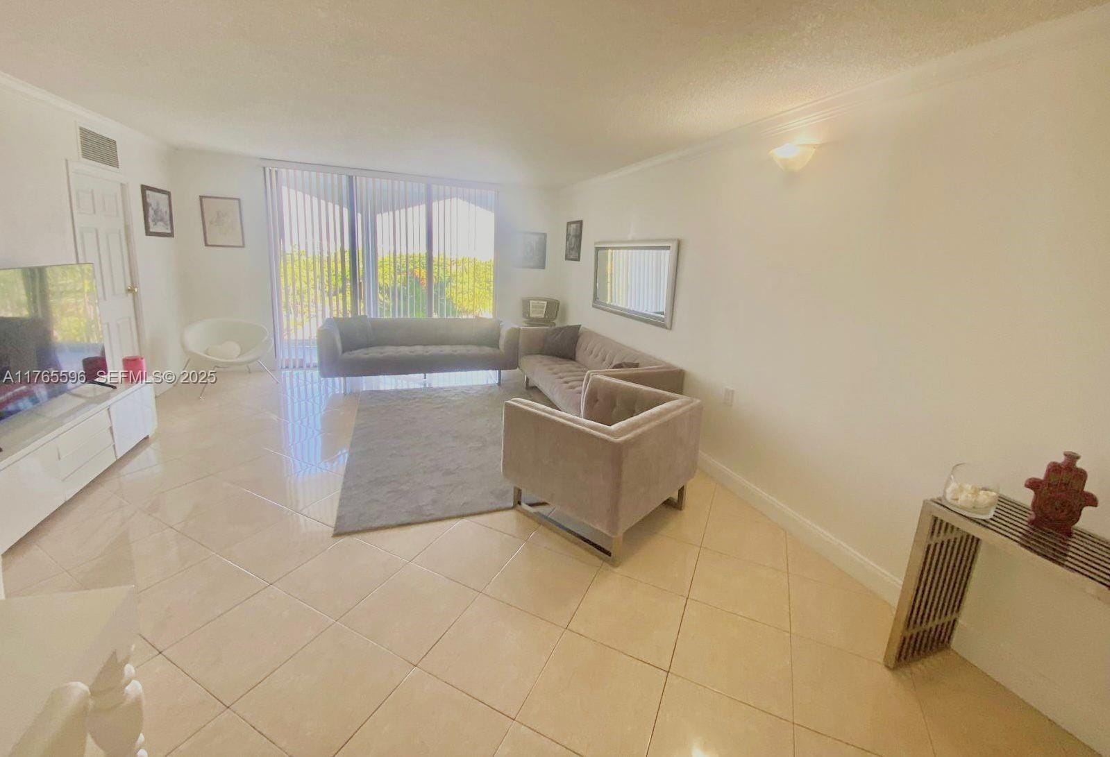 9801 Collins Avenue 8M, Bal Harbour, FL 33154