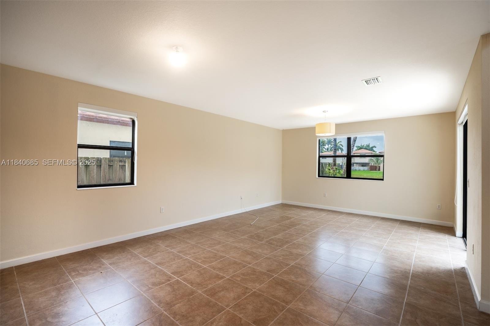 423 SE 33rd Terrace, Homestead, FL 33033 photo 11