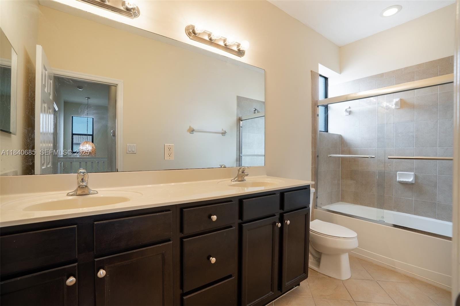 423 SE 33rd Terrace, Homestead, FL 33033 photo 22