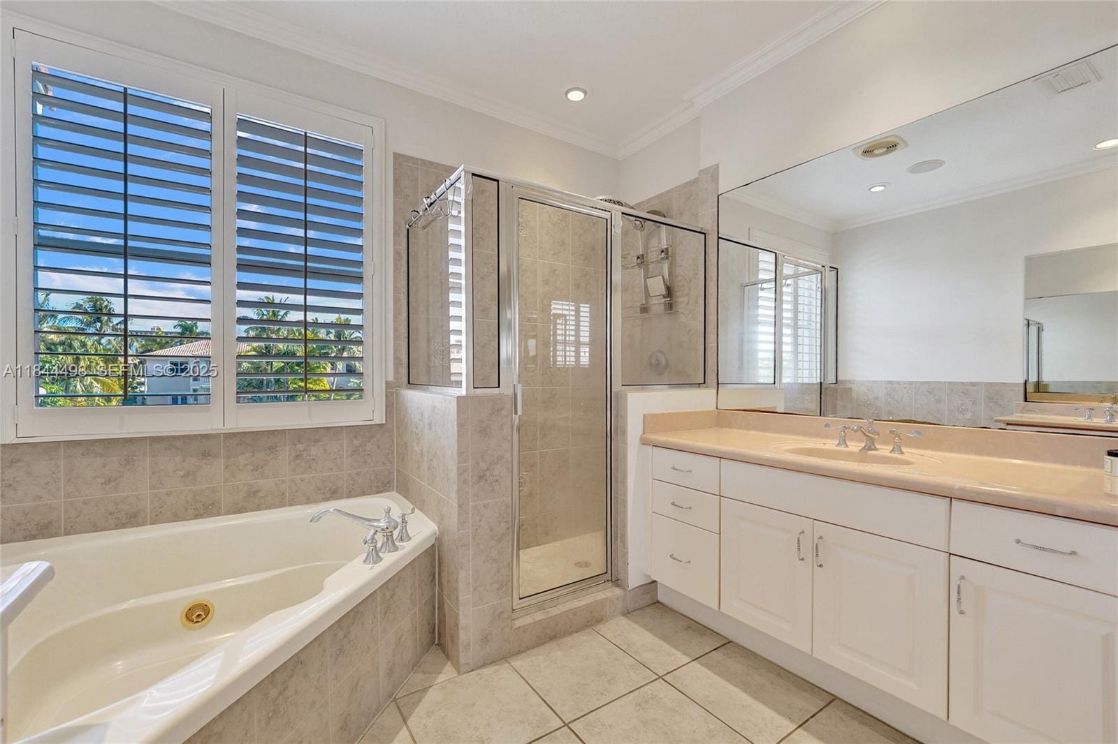 1375 Harbor View E, Hollywood, FL 33019 photo 15