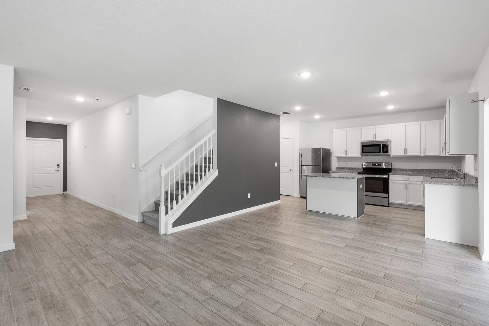 5069 Armina Place — photo 12