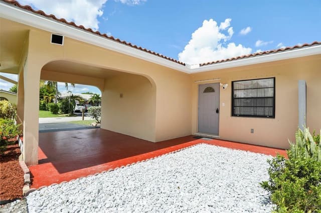 8291 NW 39 Street, sold in Pine Glen, Coral Springs, FL