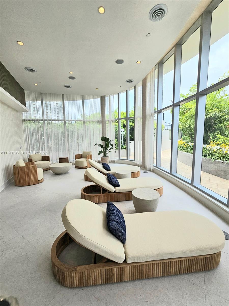 700 NE 24th Street 3502, Miami, FL 33137 photo 16