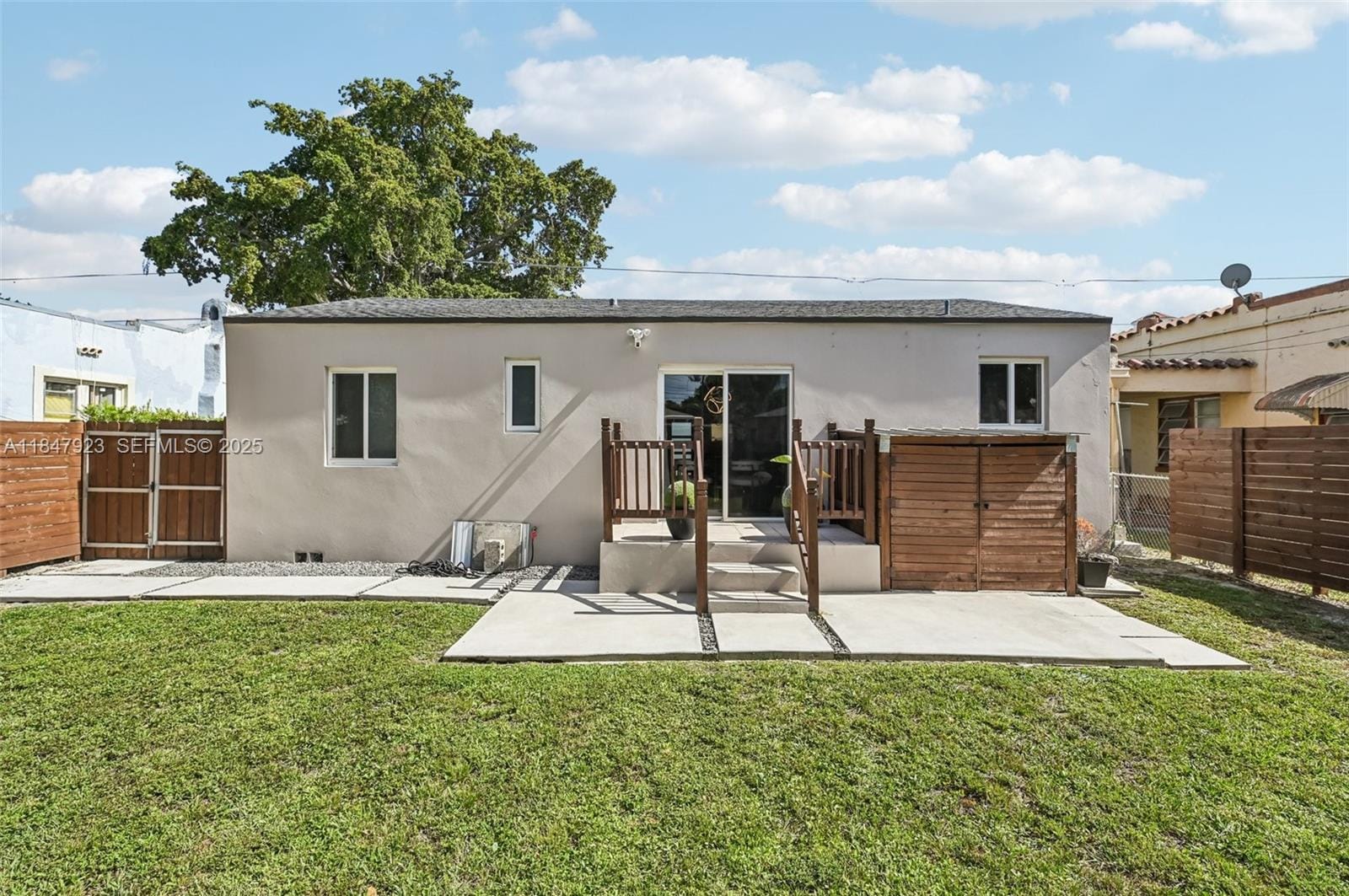 1361 NW 55th Street, Miami, FL 33142 photo 25
