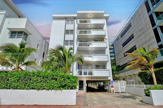 325 Ocean Drive 405, Miami Beach, FL 33139
