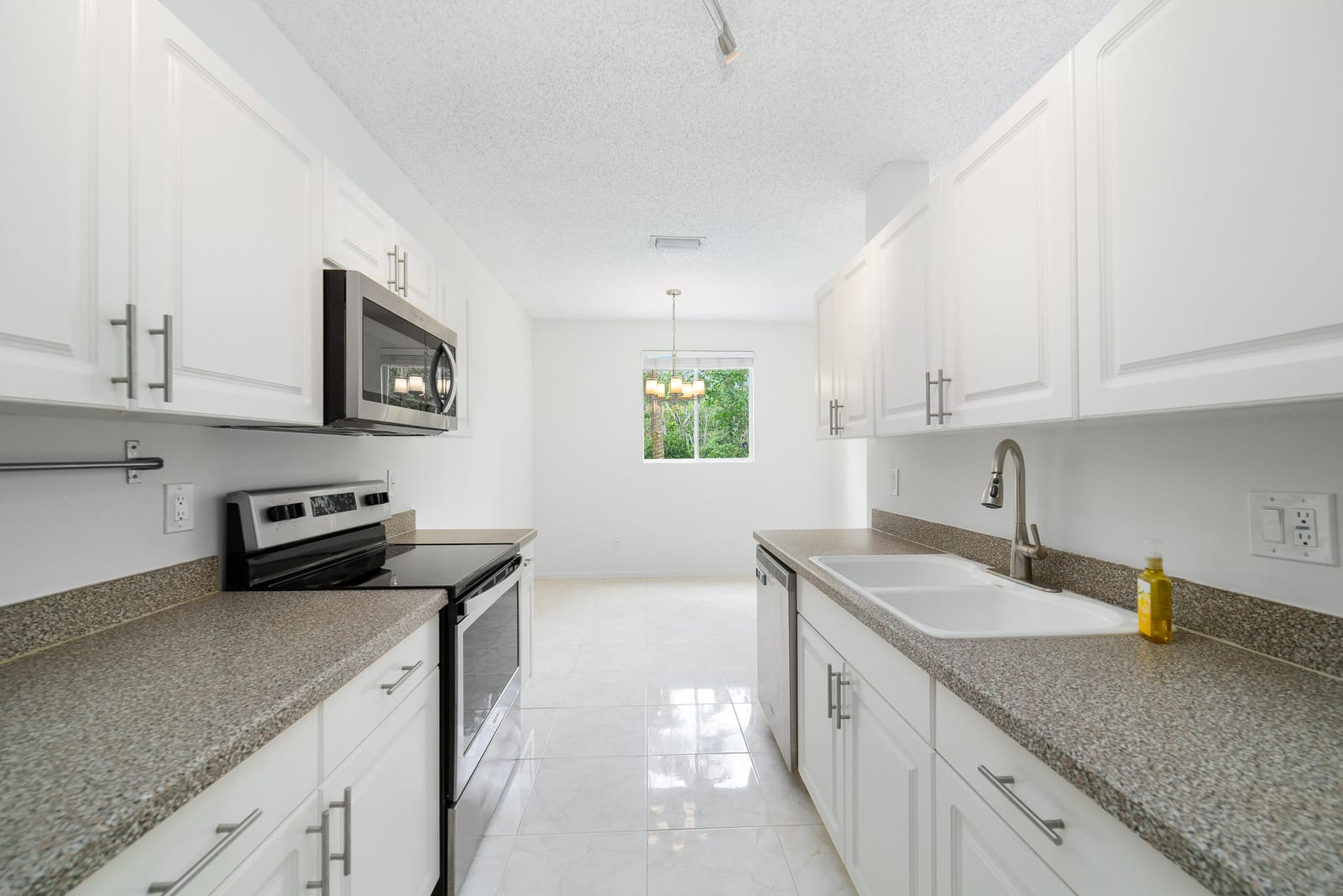 4718 NW 59th Manor — photo 10