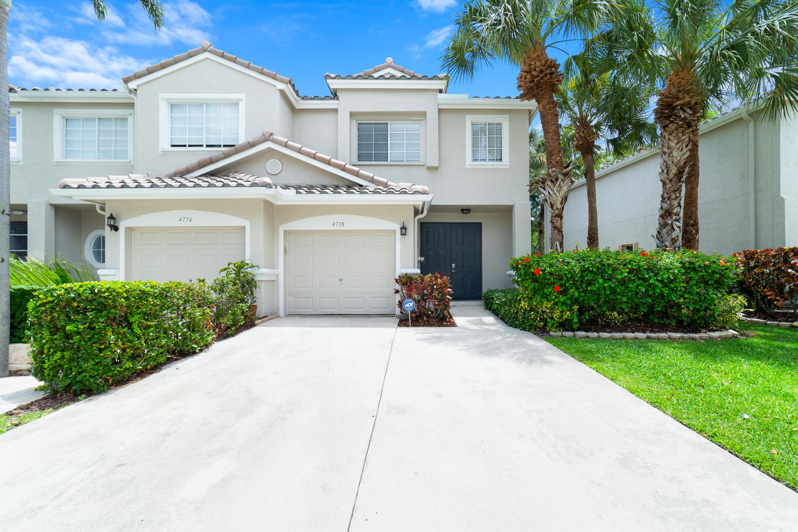 2 bedroom home for sale at 4718 59th, Coconut Creek, FL 33073 — $445,000