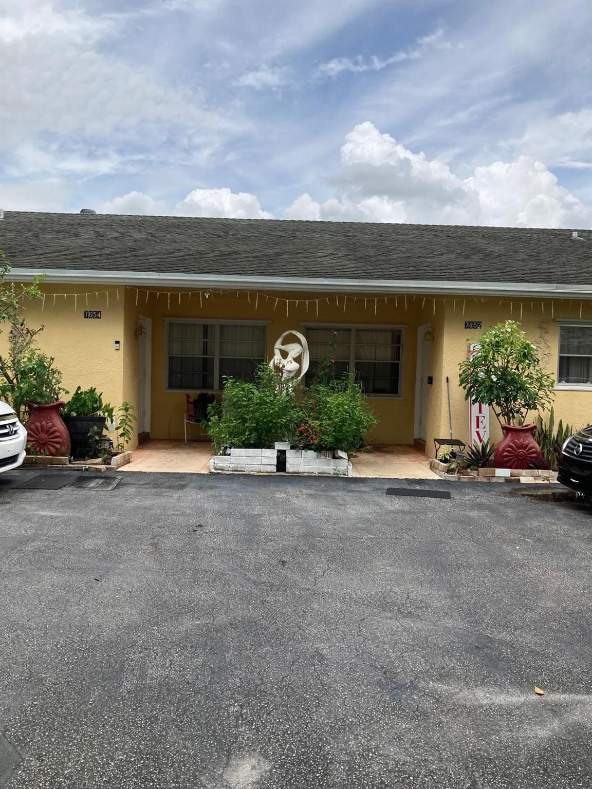 7652-7654 NW 73rd Terrace, Tamarac, FL 33321