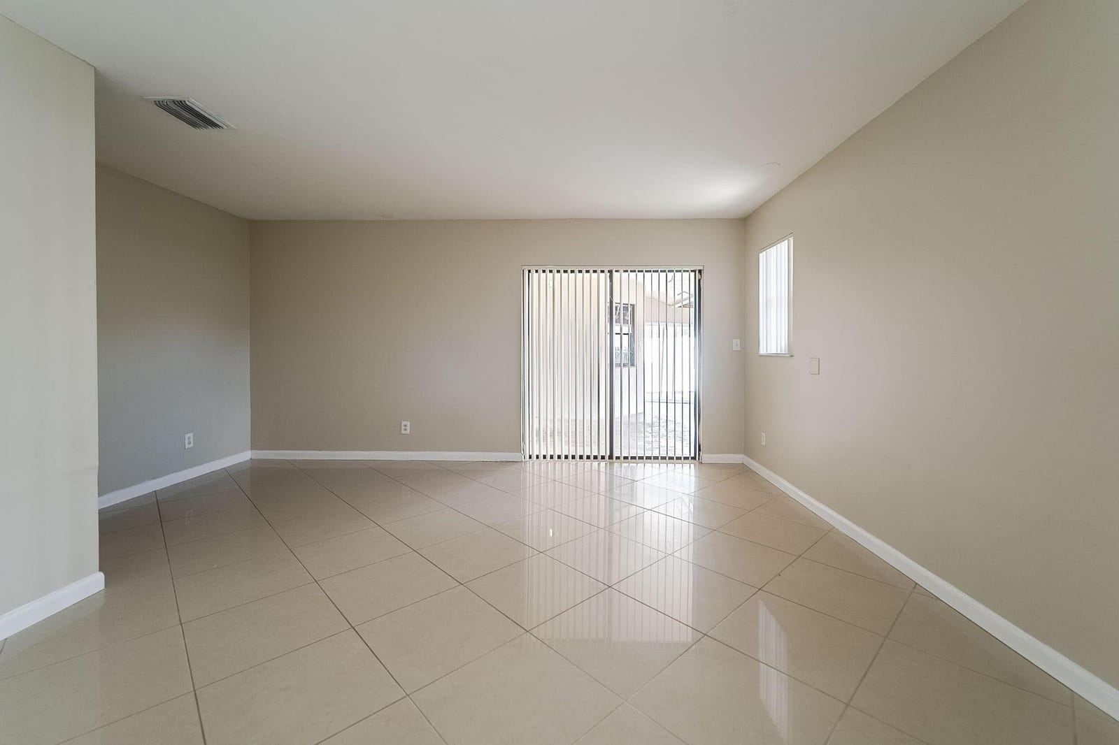 219 SE 8th Street, Dania Beach, FL 33004 photo 20