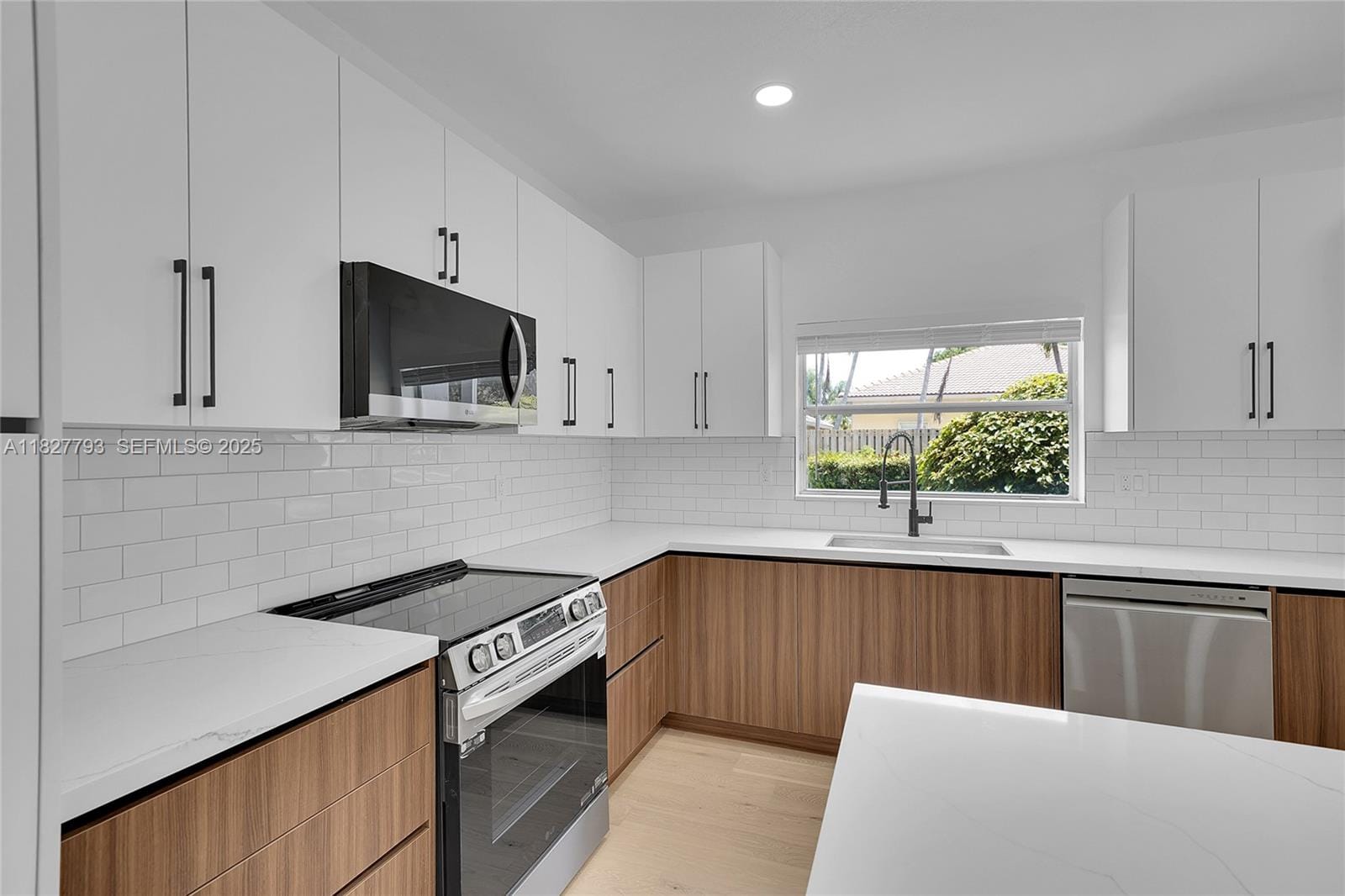 16400 Sapphire Place — photo 12