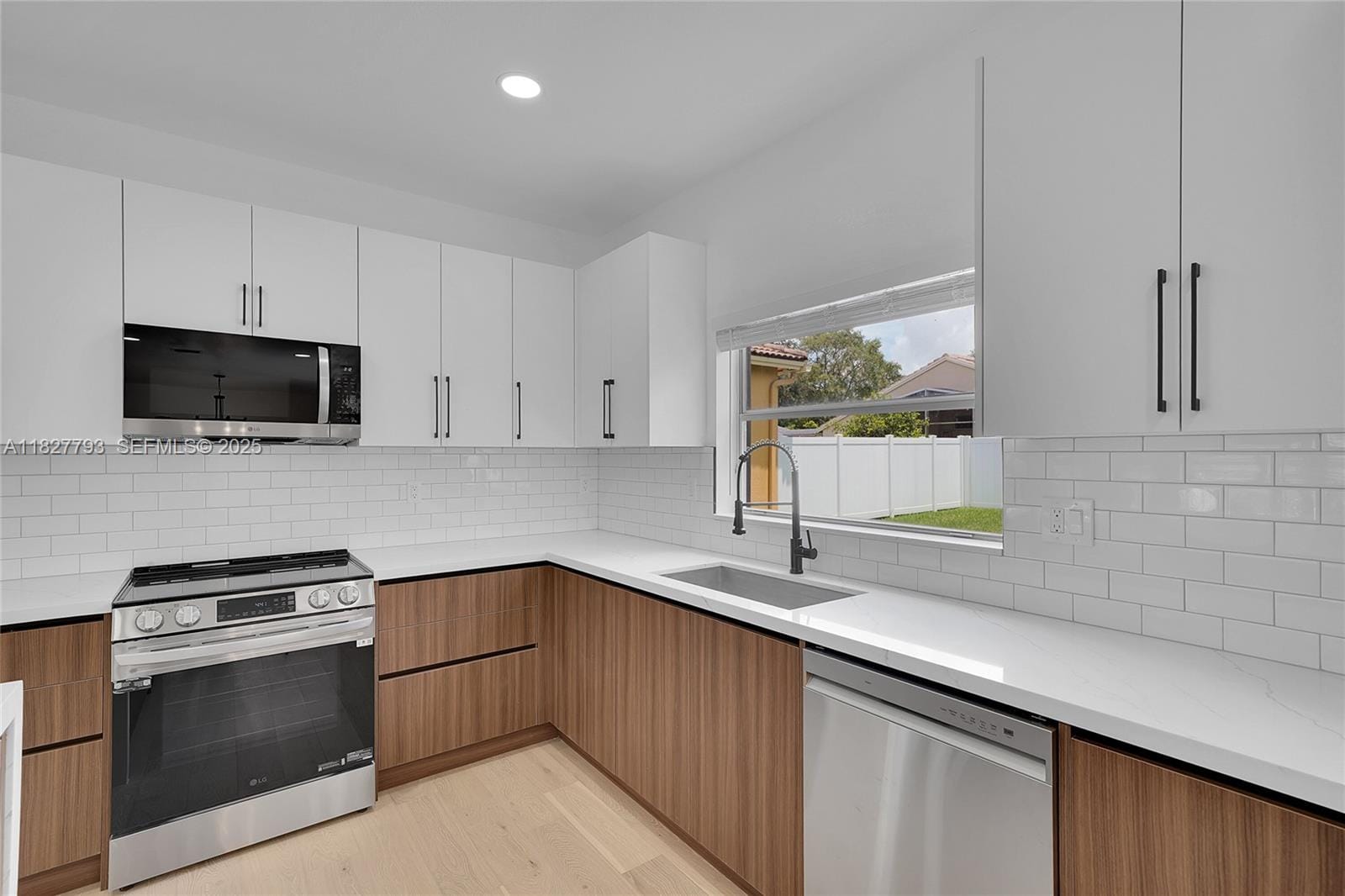 16400 Sapphire Place, Weston, FL 33331 photo 16
