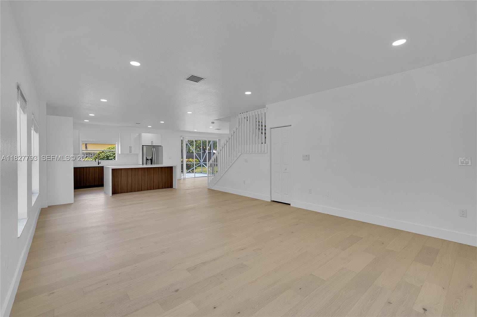 16400 Sapphire Place — photo 8