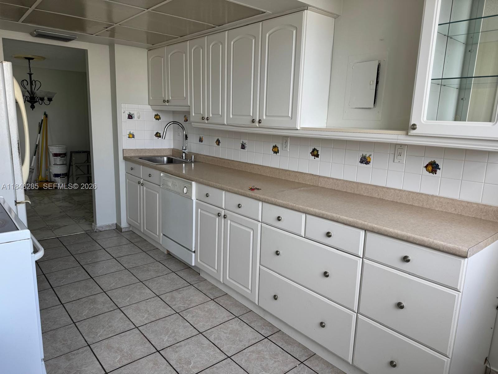 100 Golden Isles Drive 706 — photo 5