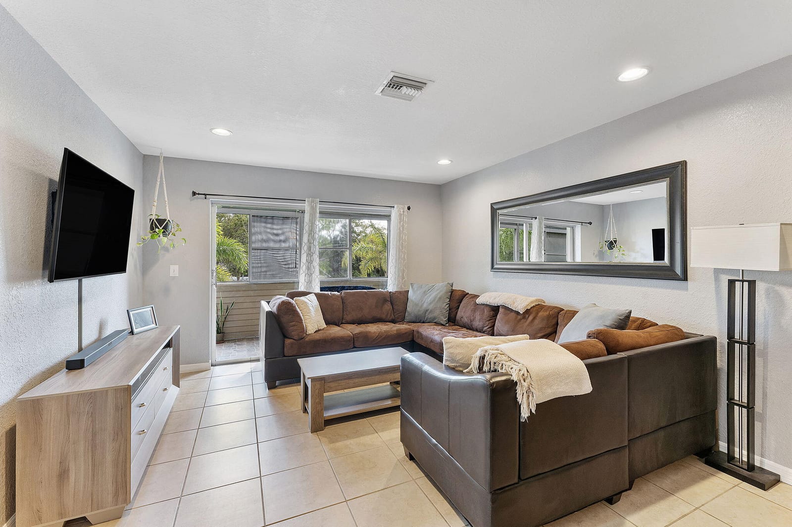 126 Sparrow Drive 14b, Royal Palm Beach, FL 33411 photo 11