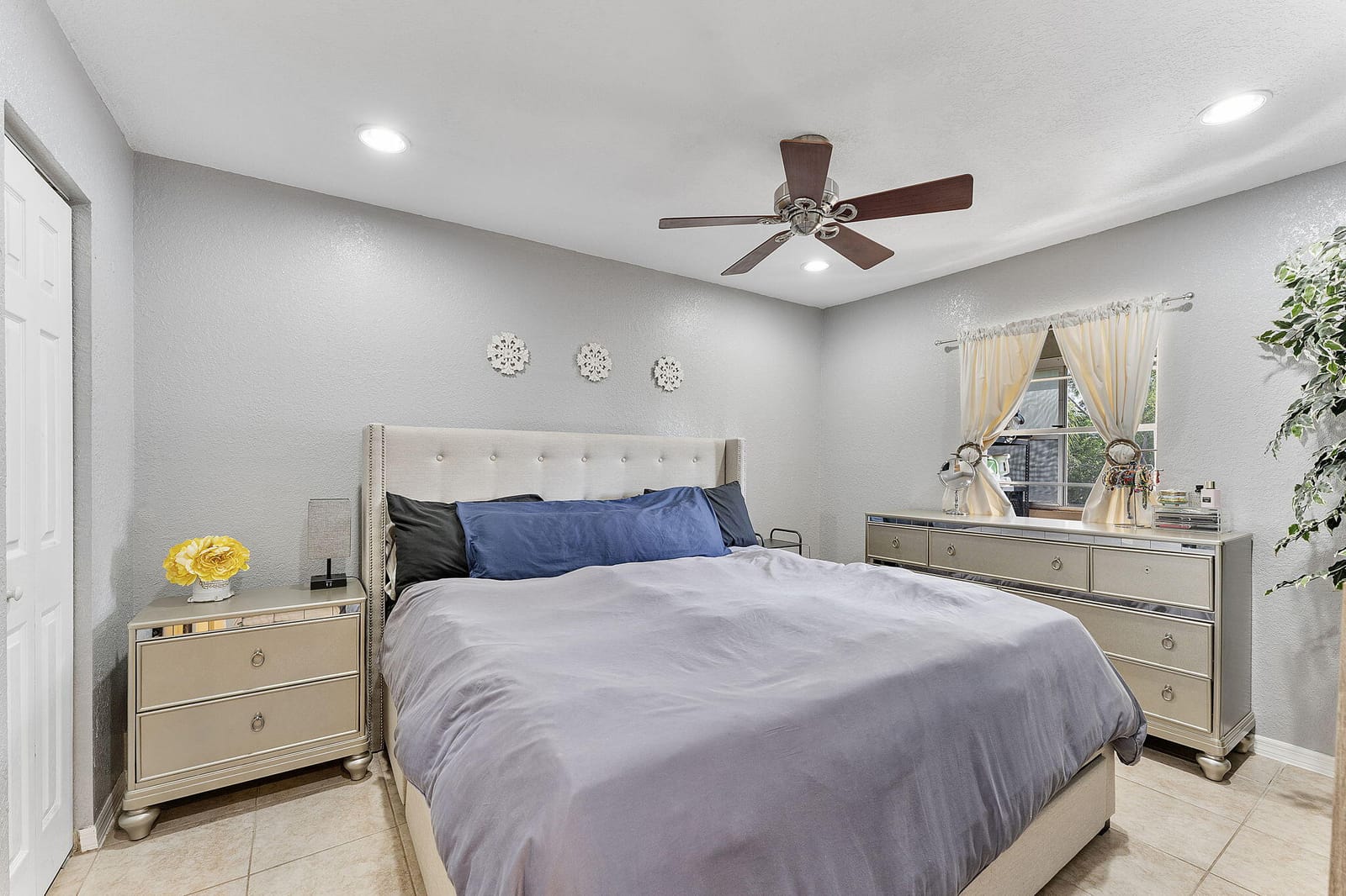 126 Sparrow Drive 14b, Royal Palm Beach, FL 33411 photo 12