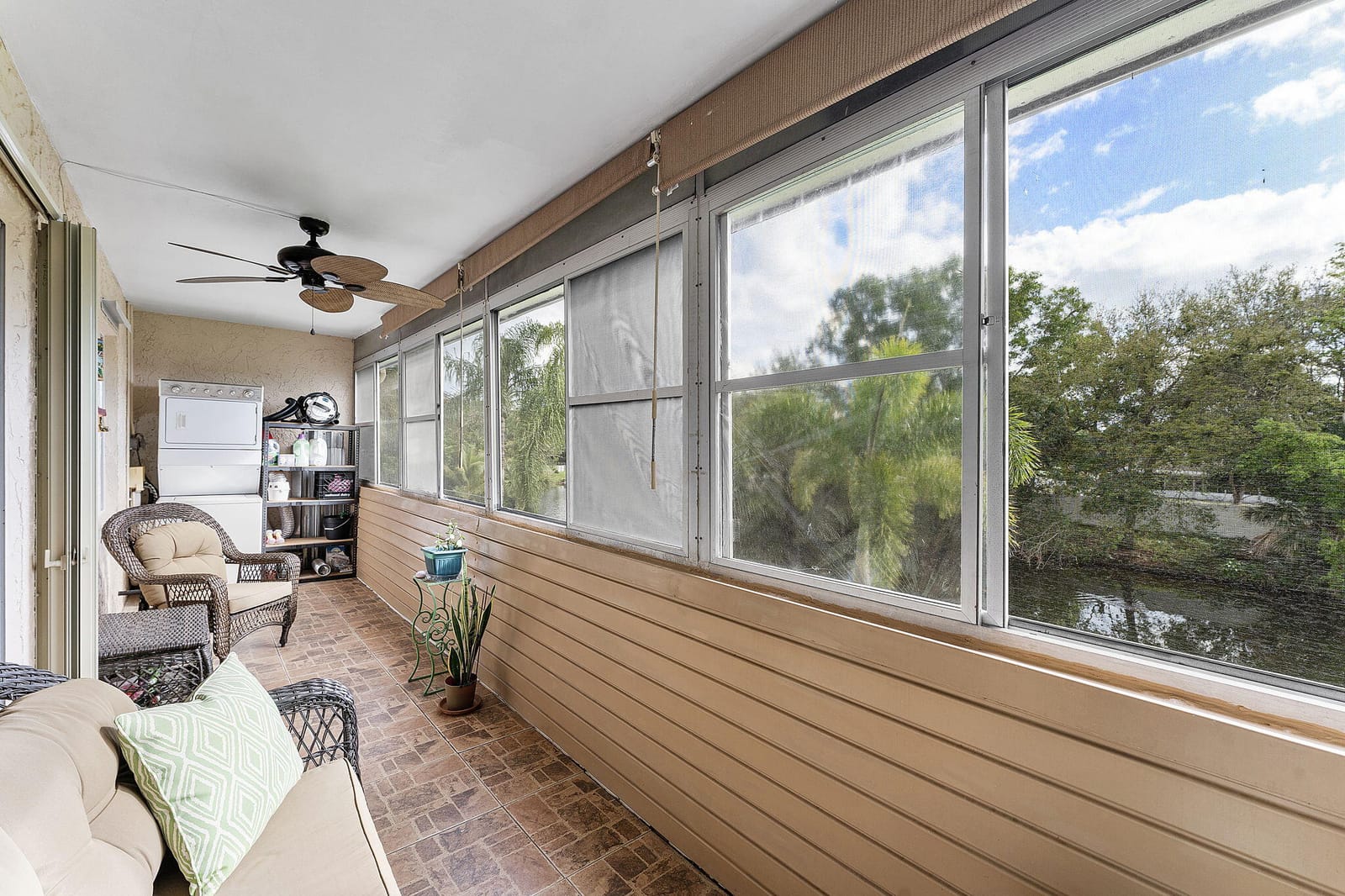 126 Sparrow Drive 14b, Royal Palm Beach, FL 33411 photo 19