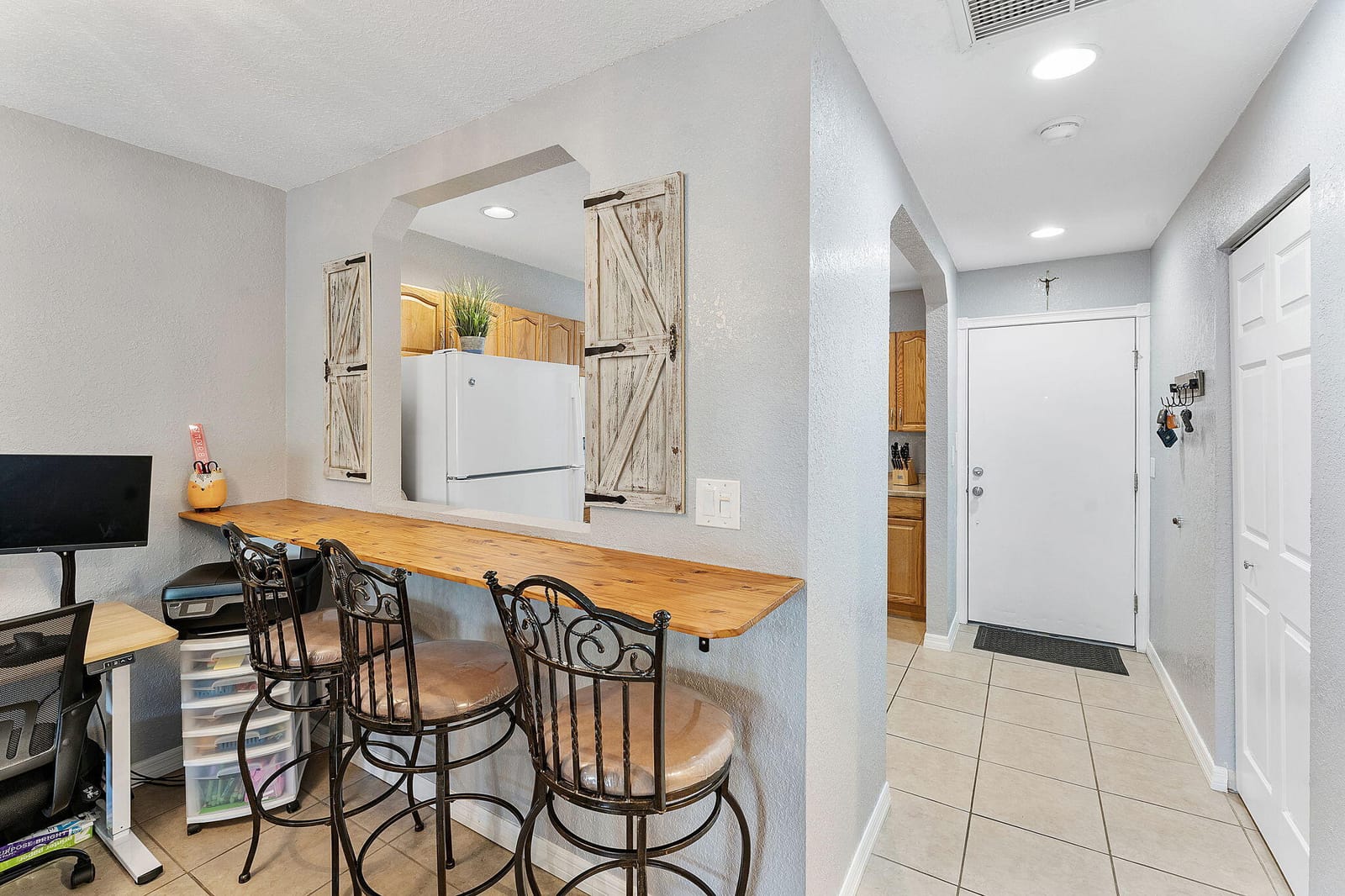 126 Sparrow Drive 14b, Royal Palm Beach, FL 33411 photo 4