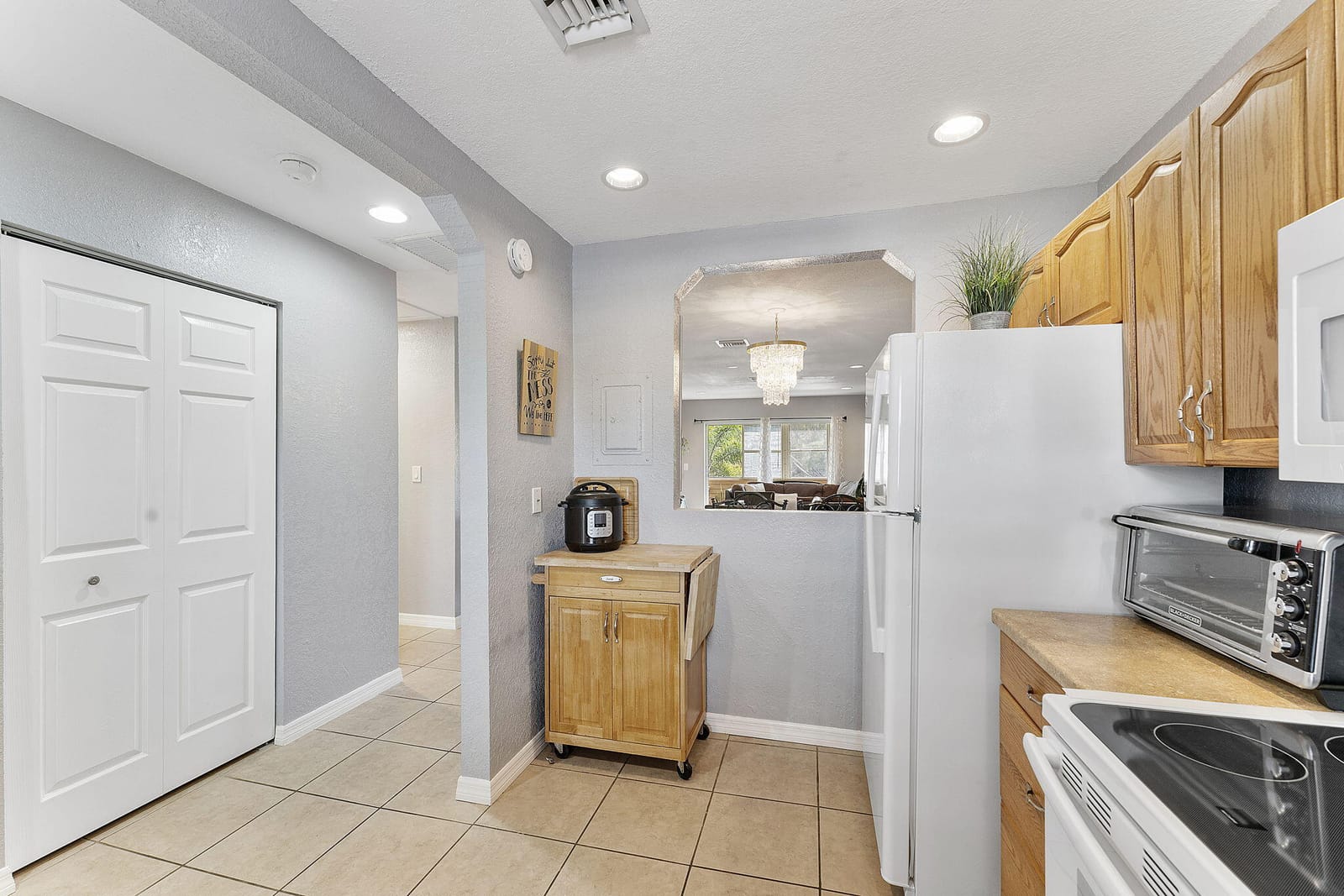 126 Sparrow Drive 14b, Royal Palm Beach, FL 33411 photo 7