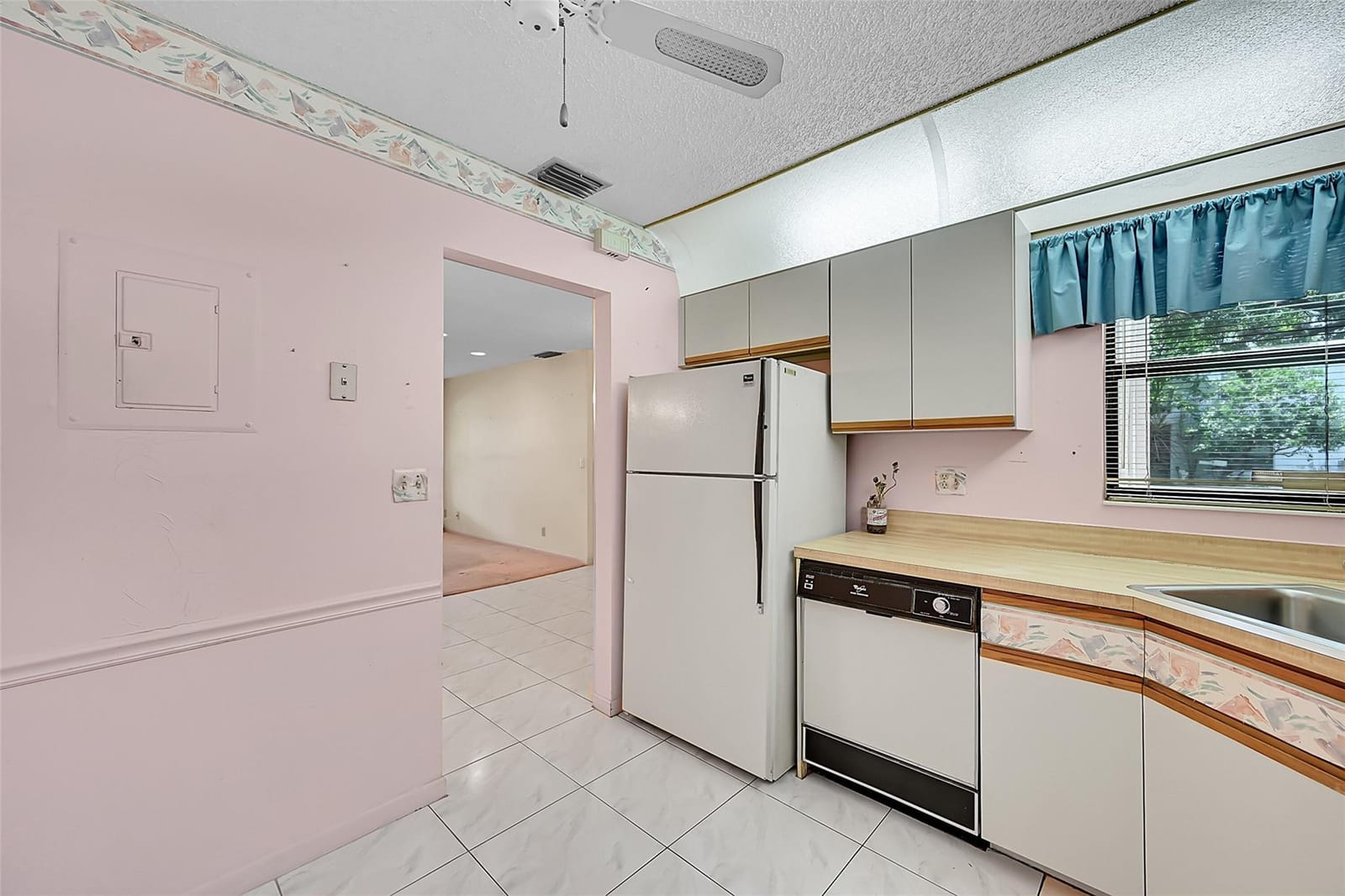 3587 NW 35th Street 1635, Coconut Creek, FL 33066 photo 16