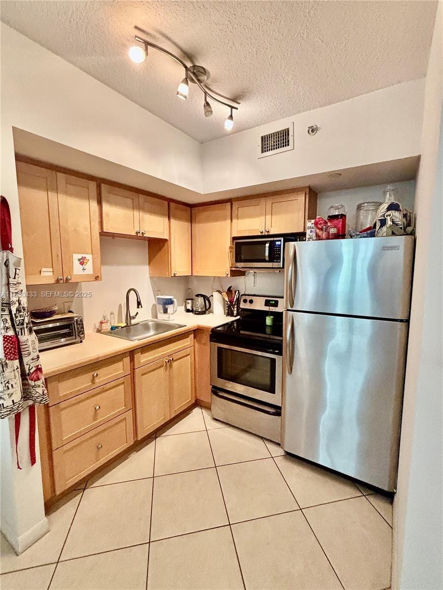 2630 SW 28th Street 34, Miami, FL 33133 photo 8