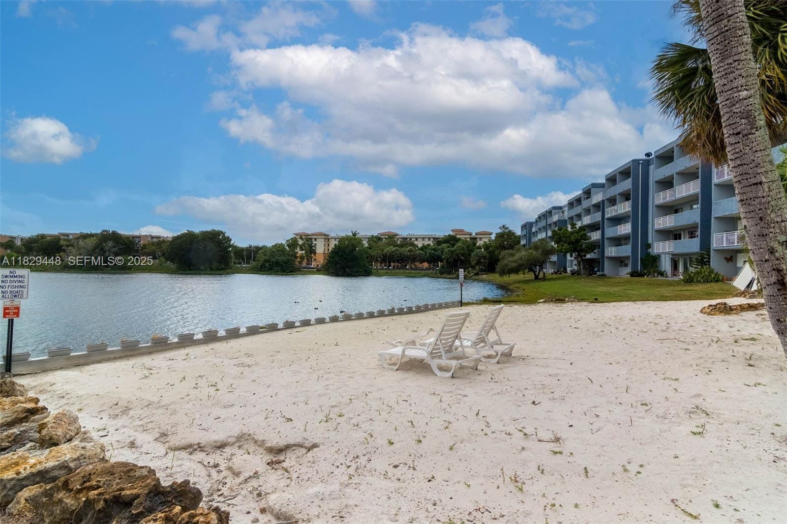 9375 Fontainebleau Boulevard L420, Miami, FL 33172 photo 25