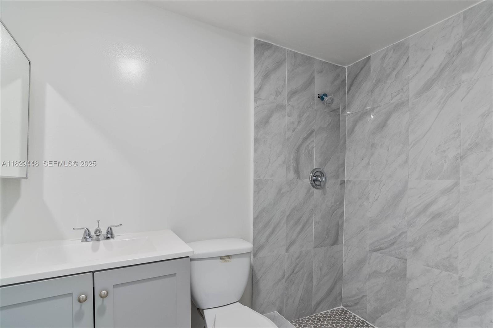 9375 Fontainebleau Boulevard L420 — photo 10