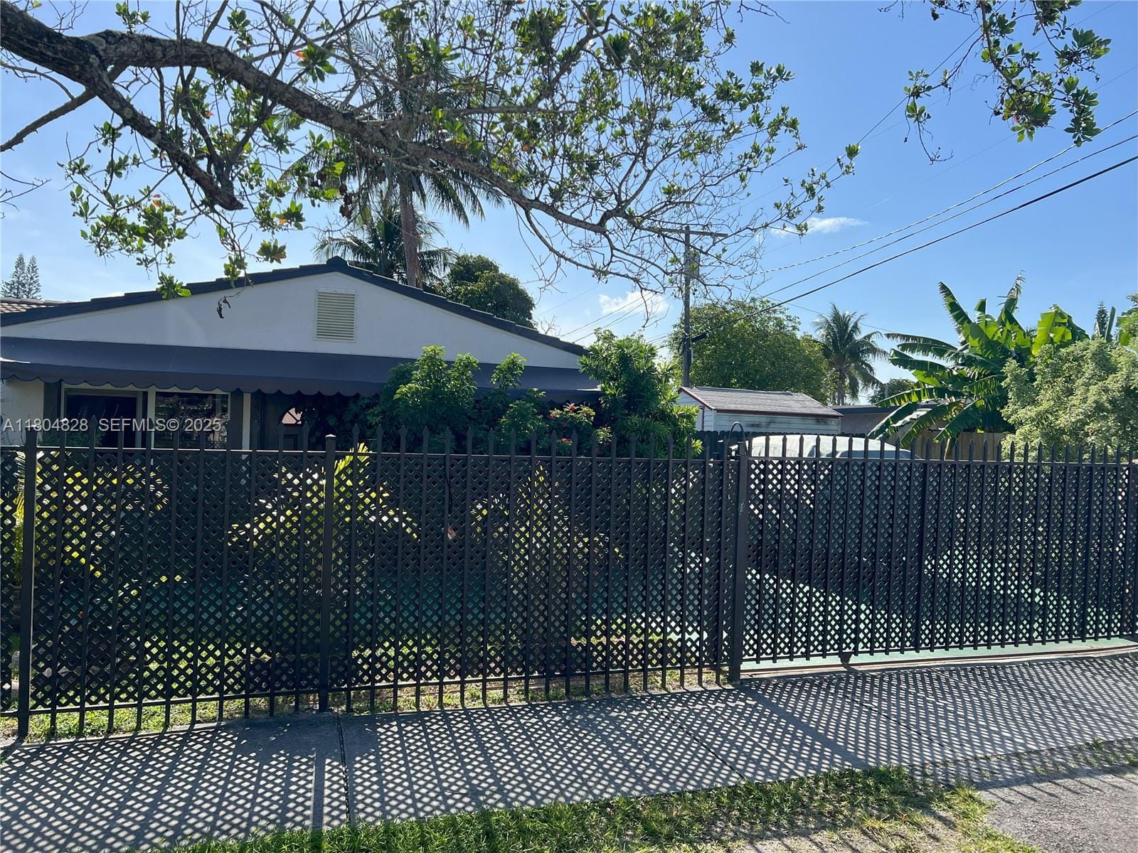 10720 NW 5th Avenue, Miami, FL 33168 photo 4