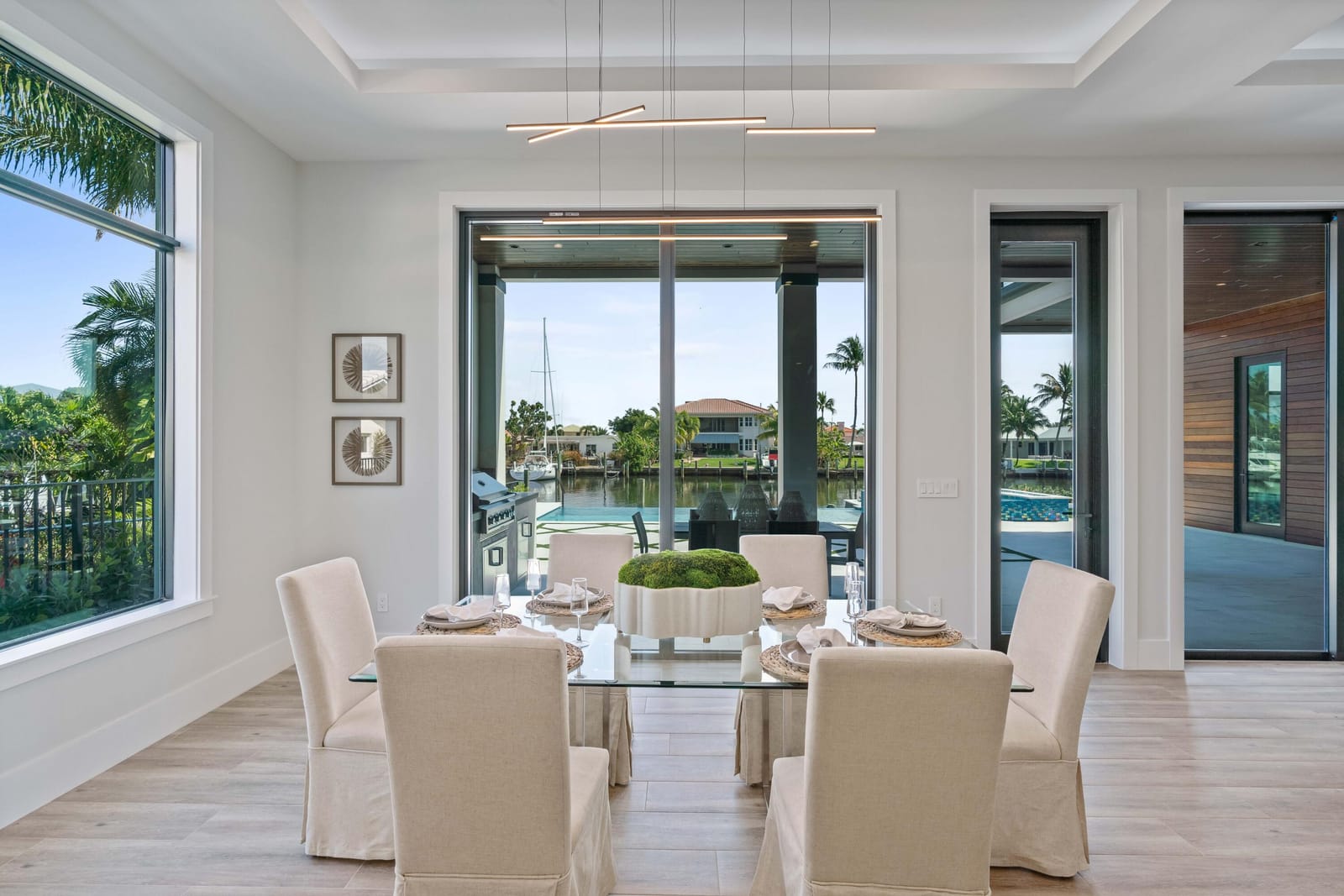 736 Lagoon Drive — photo 11