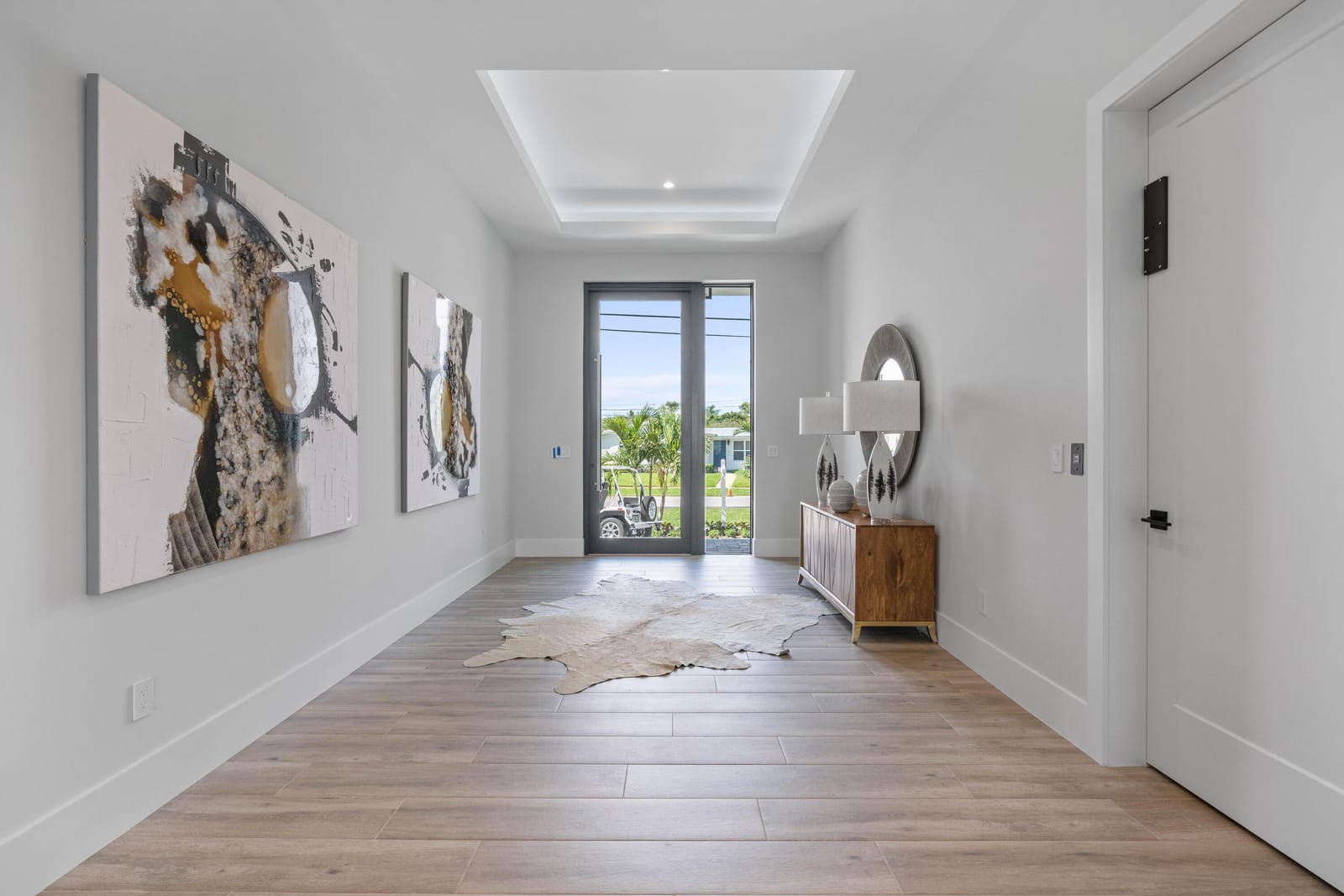 736 Lagoon Drive — photo 5