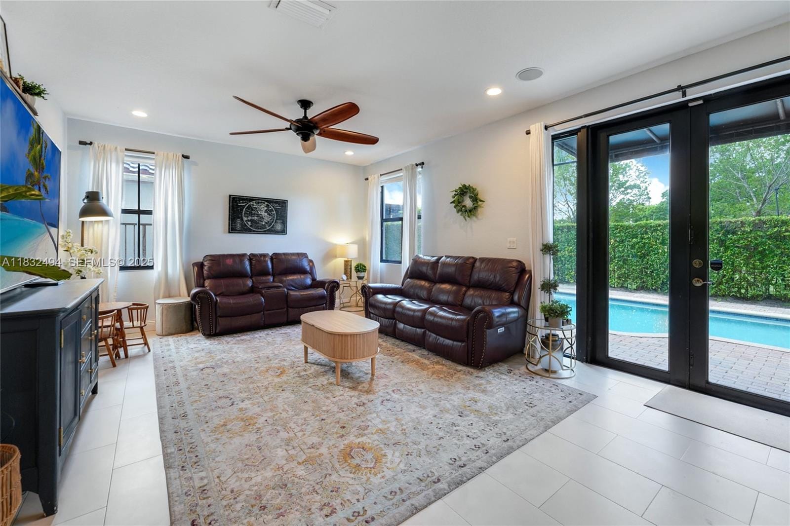 9932 NW 10th Street, Miami, FL 33172 photo 10