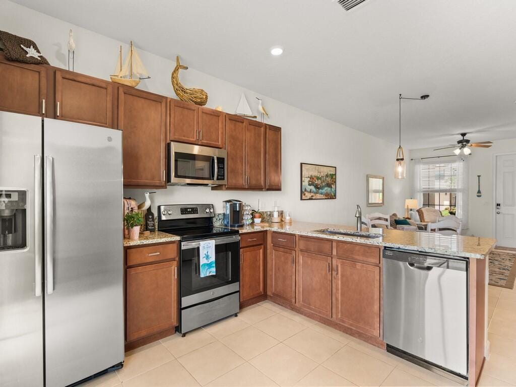 10076 W Villa Circle, Vero Beach, FL 32966 photo 11