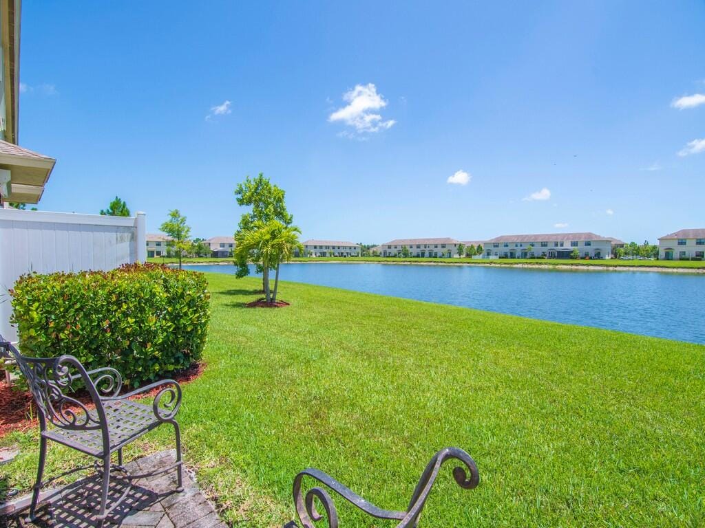 10076 W Villa Circle, Vero Beach, FL 32966 photo 22