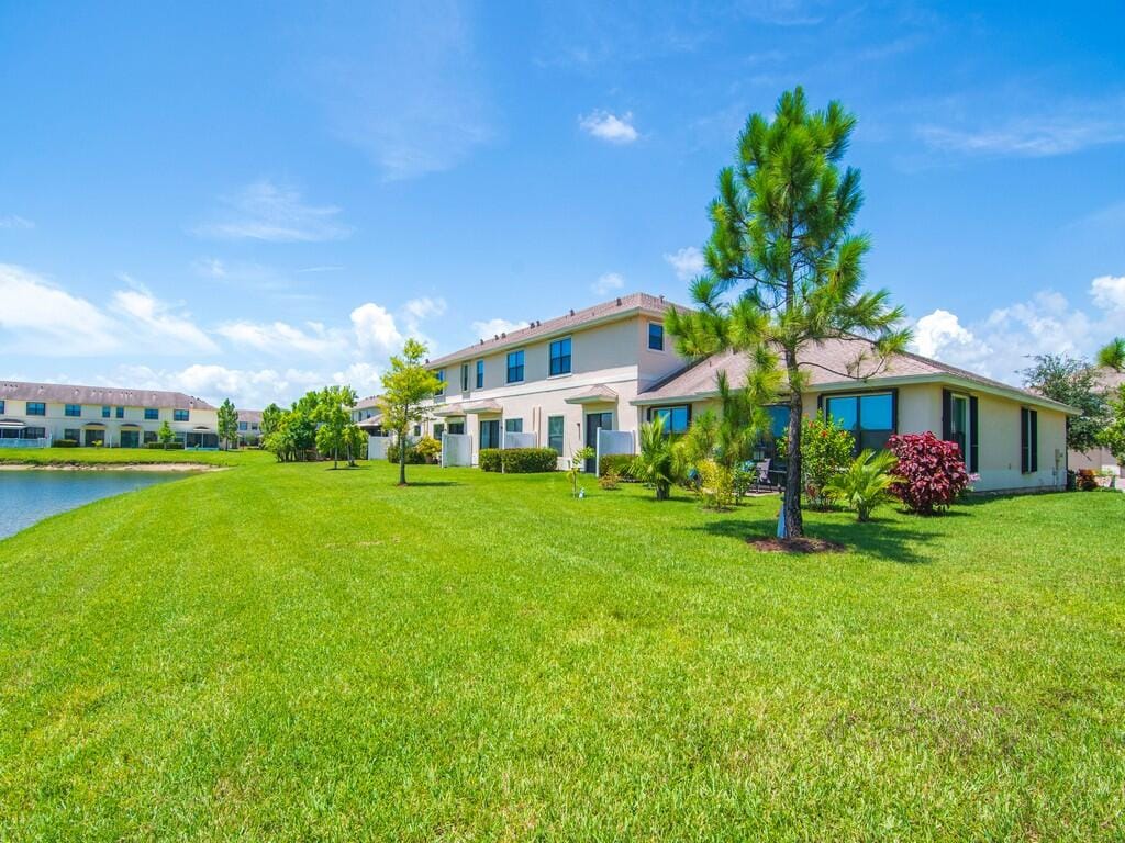 10076 W Villa Circle, Vero Beach, FL 32966 photo 29