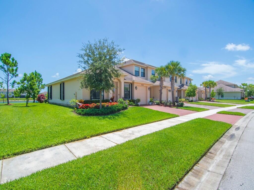 10076 W Villa Circle, Vero Beach, FL 32966 photo 30